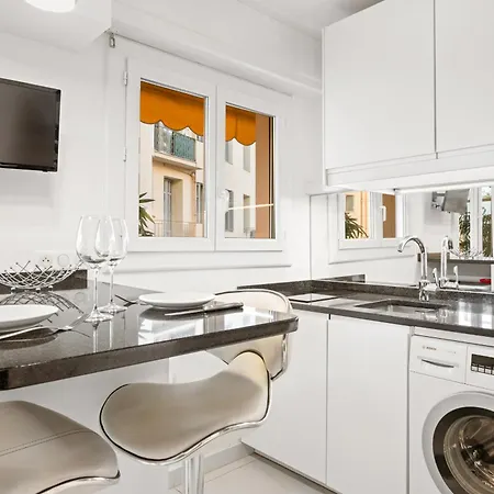 'la Du Casino' Plein Centre, Acces Menton